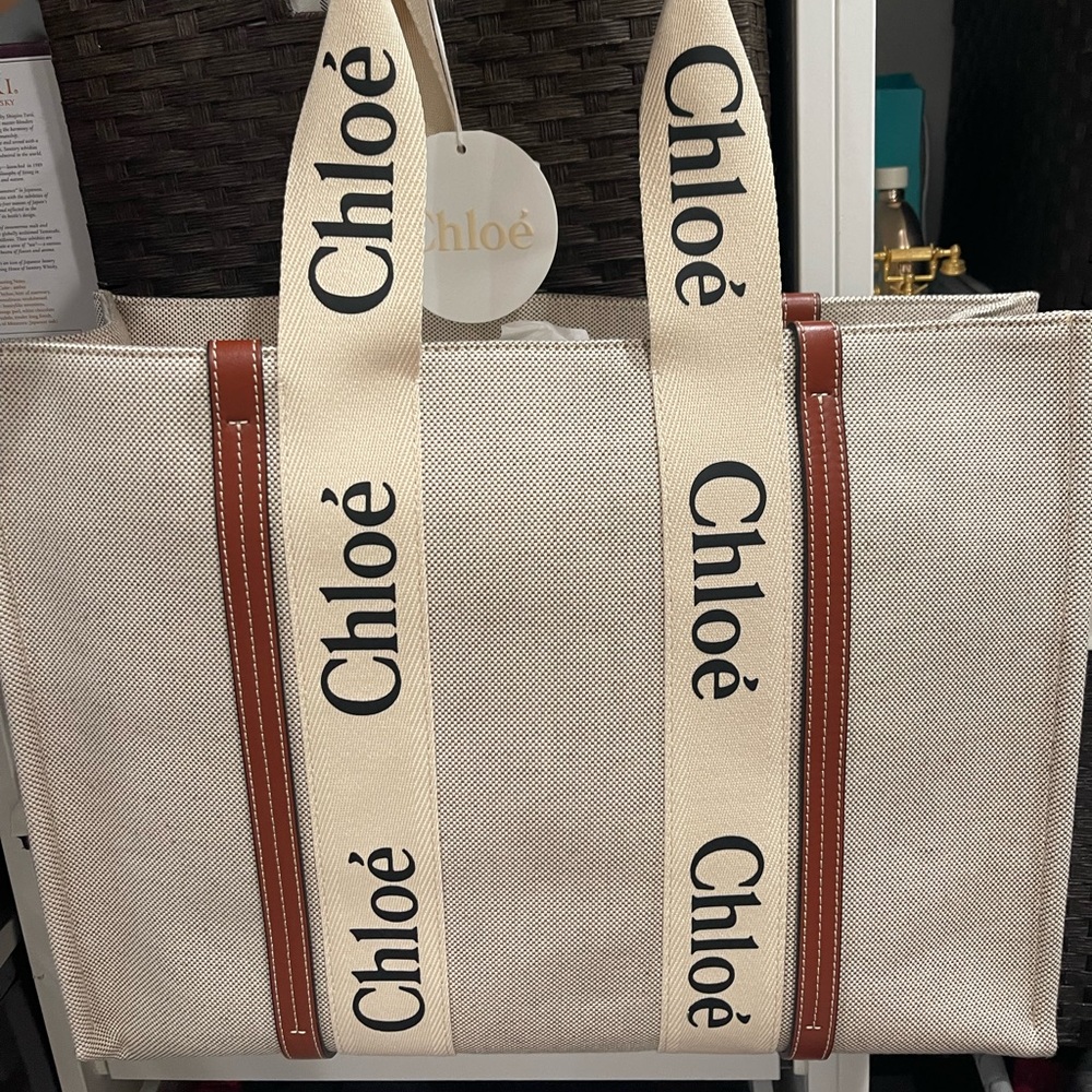 Large chloe woody tote